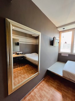 Fragrance Hotel - Kovan