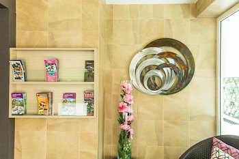 Fragrance Hotel - Viva