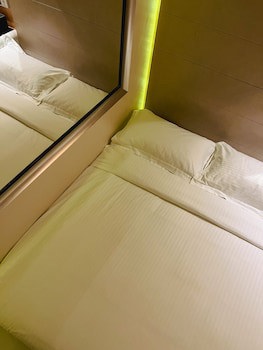 Fragrance Hotel - Viva