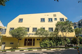 Fragrance Hotel - Viva