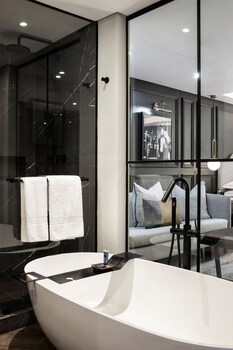 Seven Villa Hotel And Spa