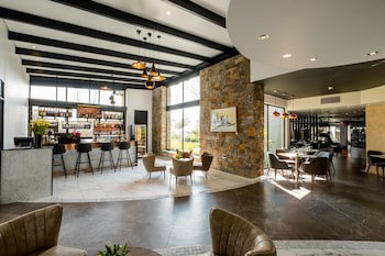 Seven Villa Hotel And Spa