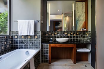 Seven Villa Hotel And Spa
