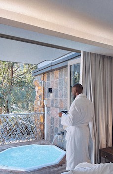 Seven Villa Hotel And Spa