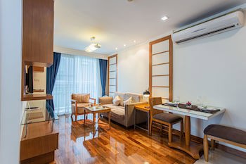D Varee Montara Thonglor 25