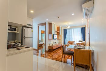 D Varee Montara Thonglor 25