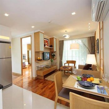 D Varee Montara Thonglor 25