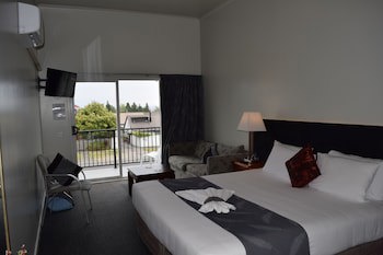 Silver Fern Lodge