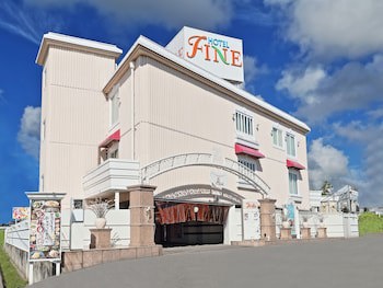Fine Tsu - Adults Only