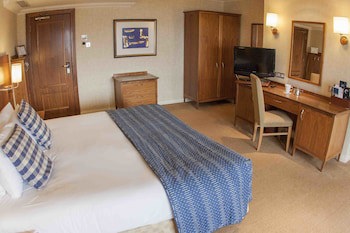 Harbour Heights Hotel