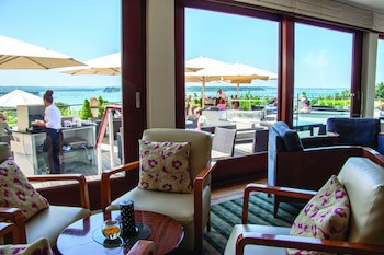 Harbour Heights Hotel