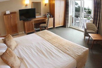 Harbour Heights Hotel