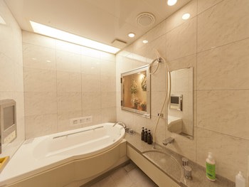 Hotel Fine Garden Matsuyama - Adults Only
