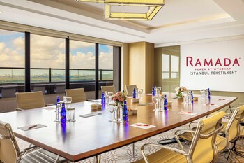Ramada Plaza By Wyndham Istanbul Tekstilkent