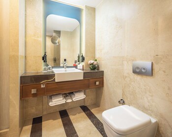 Ramada Plaza By Wyndham Istanbul Tekstilkent