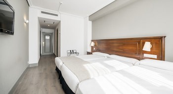 Hotel Ilunion Las Lomas