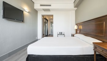 Hotel Ilunion Las Lomas