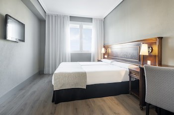 Hotel Ilunion Las Lomas