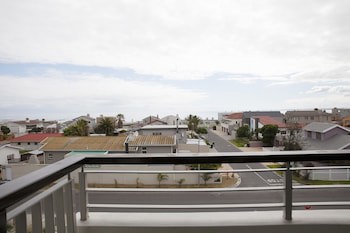 Atlantic Beach Hotel