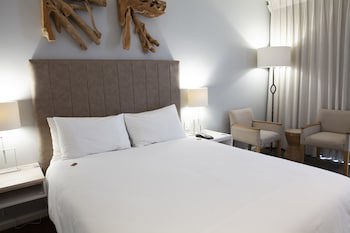 Atlantic Beach Hotel