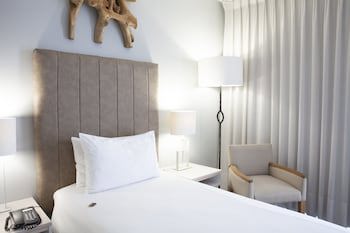 Atlantic Beach Hotel