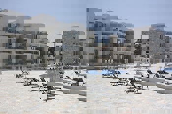 Amphora Hotel & Suites