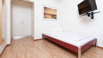 Apartments Swiss Star Sihlfeld