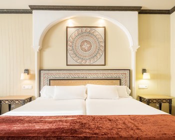 Hotel Ilunion Merida Palace