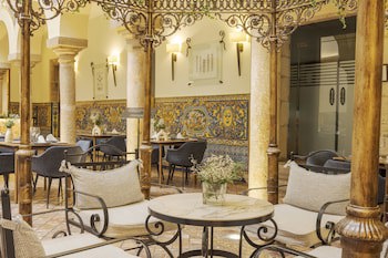 Hotel Ilunion Merida Palace