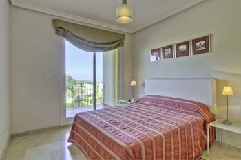 Montemares Golf Luxury Villas And Apartments