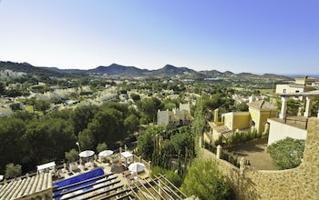 Montemares Golf Luxury Villas And Apartments