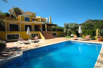 Montemares Golf Luxury Villas And Apartments