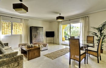 Montemares Golf Luxury Villas And Apartments