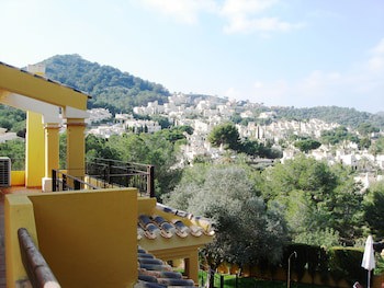 Montemares Golf Luxury Villas And Apartments