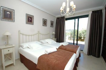 Montemares Golf Luxury Villas And Apartments