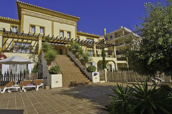 Montemares Golf Luxury Villas And Apartments