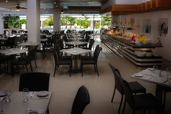 Cancun Bay All Inclusive Hotel