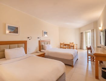 Fort Arabesque Resort, Spa & Villas