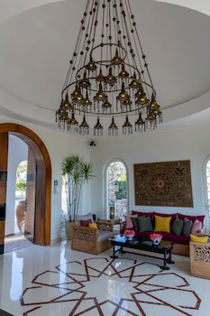 Fort Arabesque Resort, Spa & Villas