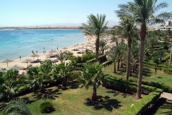 Fort Arabesque Resort, Spa & Villas