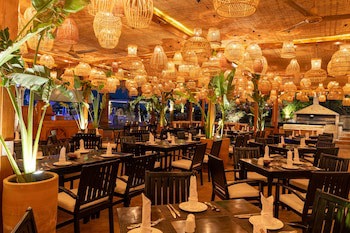 Fort Arabesque Resort, Spa & Villas