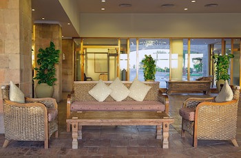 Fort Arabesque Resort, Spa & Villas