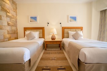 Fort Arabesque Resort, Spa & Villas