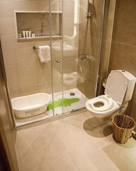 Fort Arabesque Resort, Spa & Villas