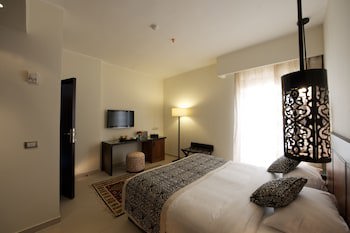 Fort Arabesque Resort, Spa & Villas