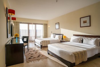 Fort Arabesque Resort, Spa & Villas
