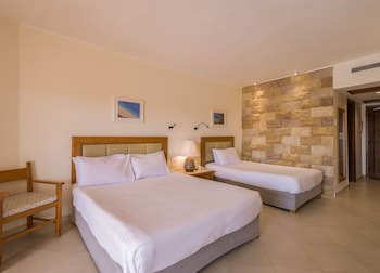 Fort Arabesque Resort, Spa & Villas