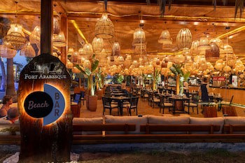 Fort Arabesque Resort, Spa & Villas