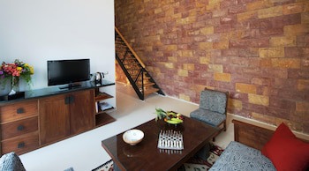 Fort Arabesque Resort, Spa & Villas