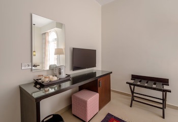 Fort Arabesque Resort, Spa & Villas